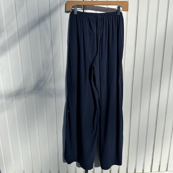 Alo Yoga Breezy Wide Leg Pants Regular Length XS Navy EUC $158 Retail Sold Out - Picture 3 of 16
